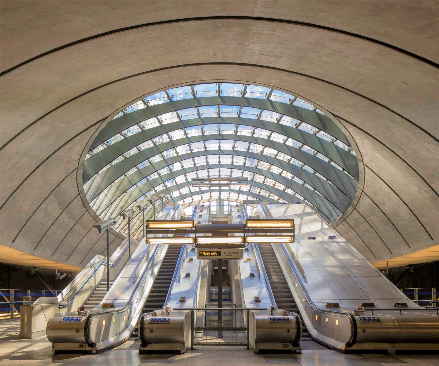 Walking Tour of Jubilee Line Extension Stations